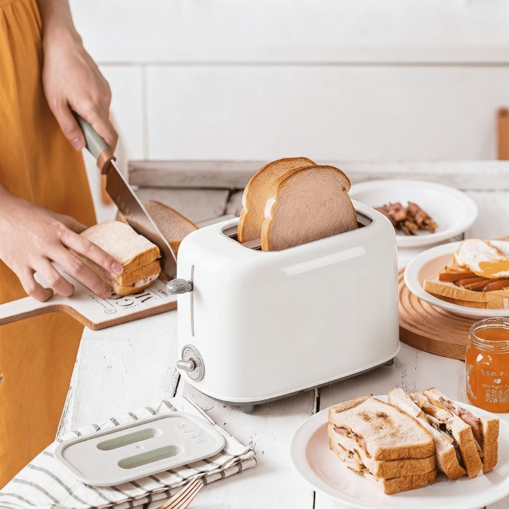 Torradeira Elétrica Compacta 600W com 6 Níveis de Torra 127V ou 220V