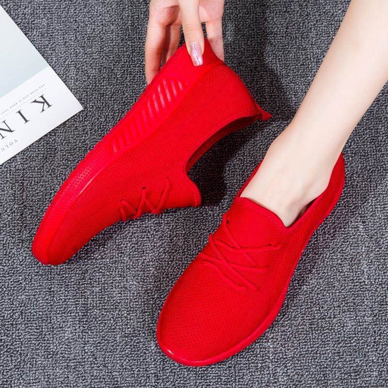 Velho pequim sapatos de pano feminino sola macia mãe sapatos Runyue pequenos sapatos vermelhos tênis de corrida sapatos