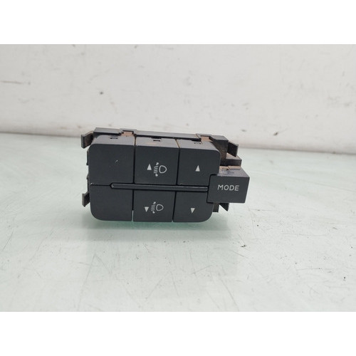 Botão Comando Luz Iveco Daily 2013