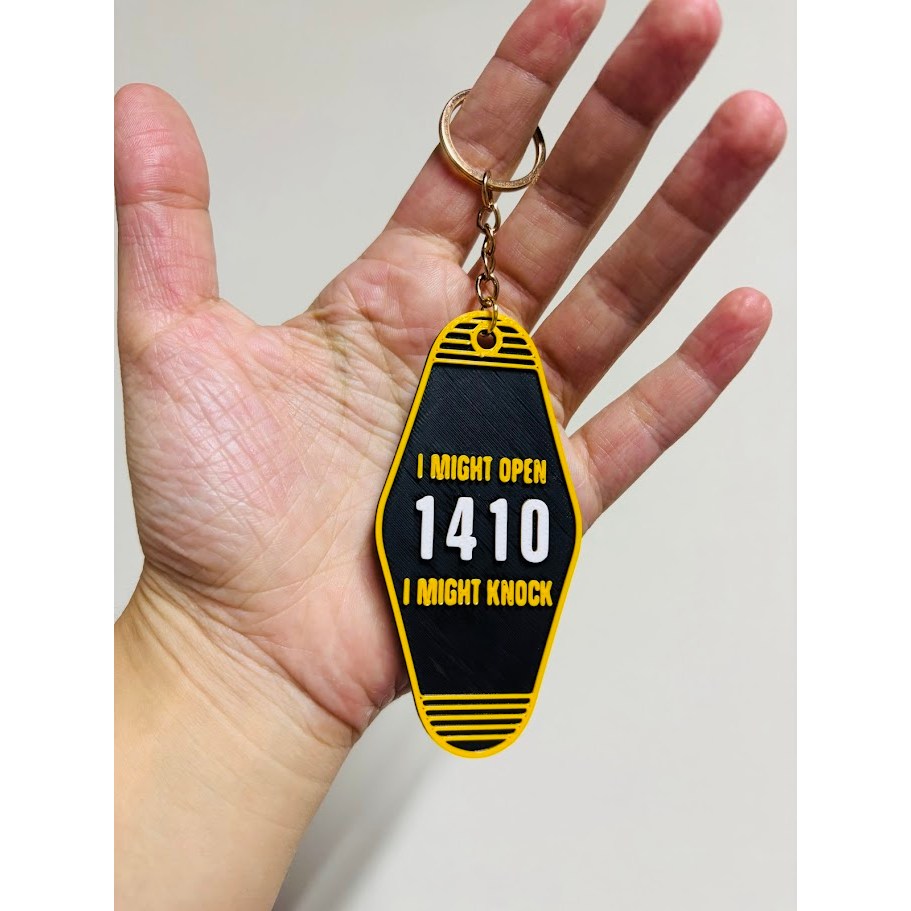 Chaveiro Heated Rivalry - 1410 -  I might open - I might knock