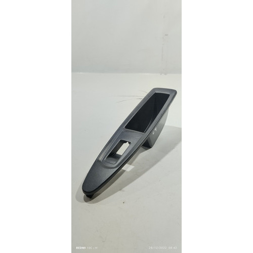 Moldura Botão Vidro Traseiro Direito Citroën C4 Pallas 2012