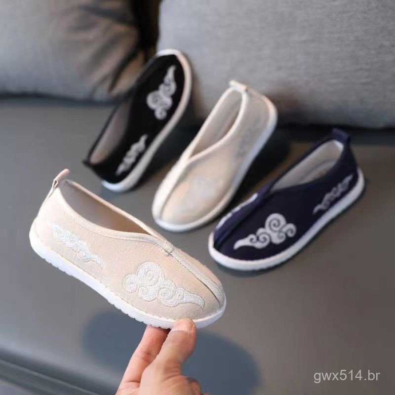 Sapatos de tecido bordados com padrão de nuvem em estilo chinês (estilo casual e confortável)