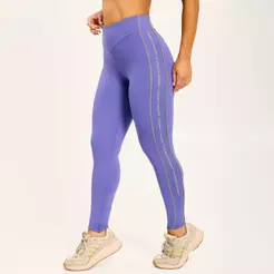 Legging Perception Lilás Hortênsia Poliamida Com Estampa Emborrachada