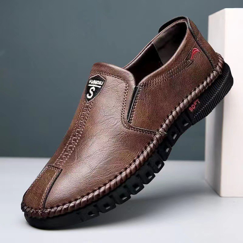 2026 verão novo estilo sapatos de couro masculino Casual salto baixo sapatos masculinos de negócios moda na moda sapatos