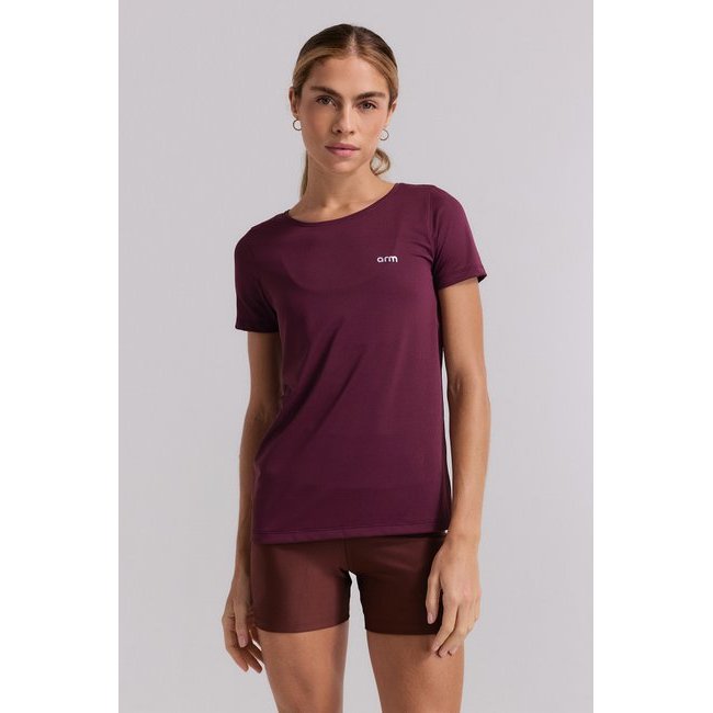 Camiseta Arm Fitness Dry Fit Manga Curta Açai com Modelagem Solta e Tecnologia Respirável para Treino e Dia a Dia