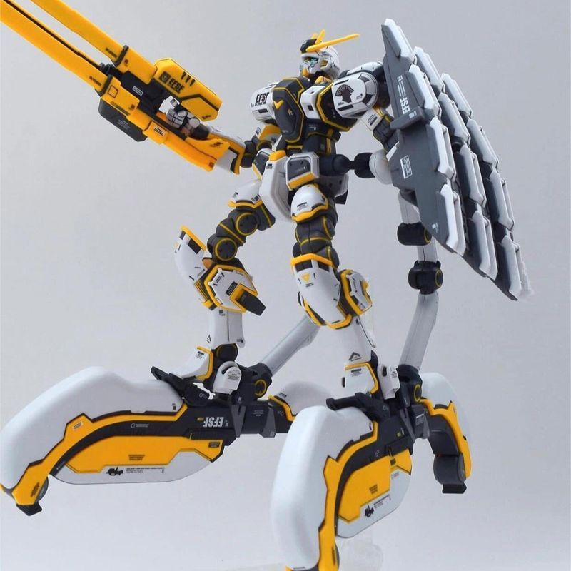 Em estoque: Modelo de montagem A-brand HG1/144 Atlas Thunder Space Domain RX-78AL Atlas.