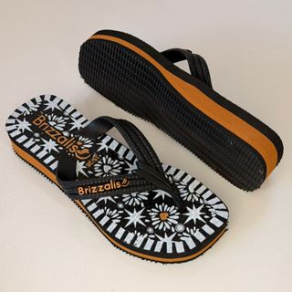 Chinelo Sandália Feminina Tamanco EVA - Leve e Confortável - Forma de bico QUADRADO em Oferta na Shopee