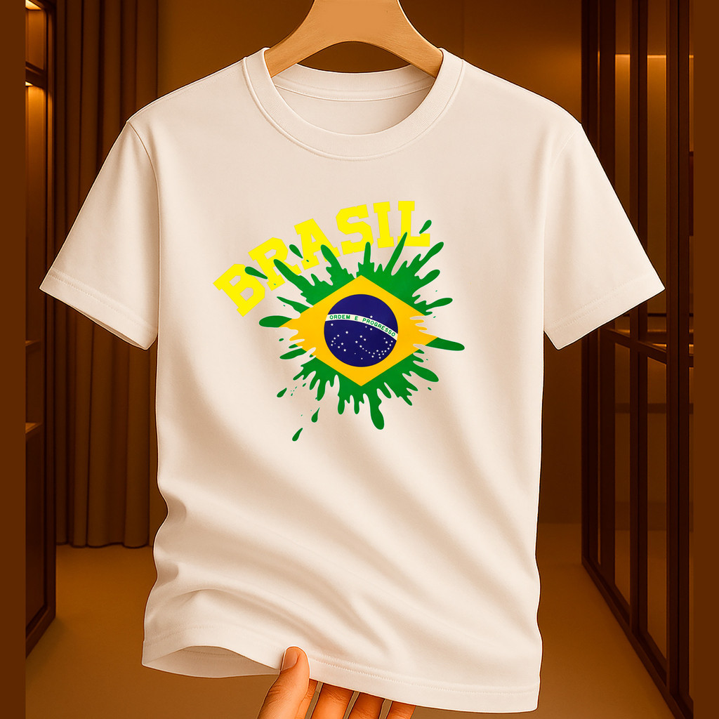 Camiseta 100% Algodão Branca Estampa Bandeira do Brasil Copa Futebol Gola Redonda Unissex Premium