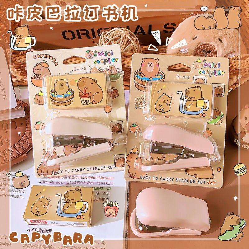 Grampeador Escolar + Grampos | Capivara Fofa | Organização Perfeita em Oferta na Shopee