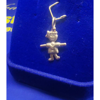Pingente Menina Boneca Mamãe Ouro 18 Kilates Peso 0.50 Grama 16 mm