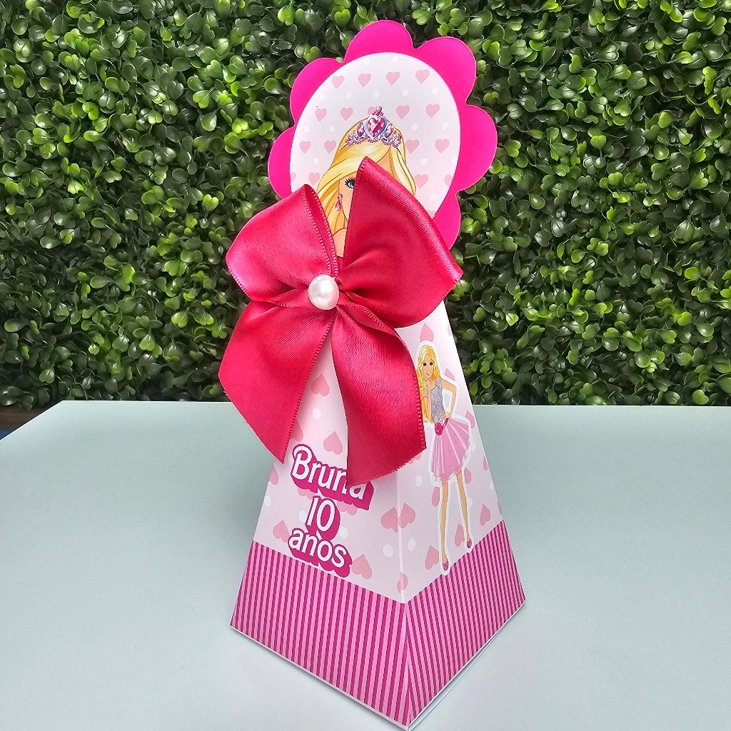 Caixa Cone Pirâmide BARBIE - Personalizados - Festa infantil - Aniversário - Lembrancinha