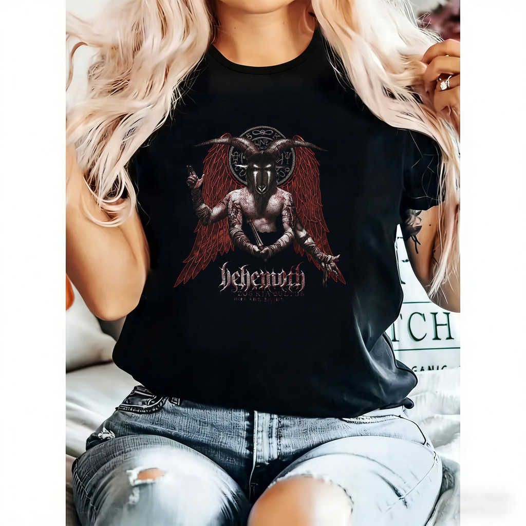 Camiseta Feminina Baphomet Heavy Metal Satanismo Estampa Vermelha E Preta Moderna Elegante Tendência