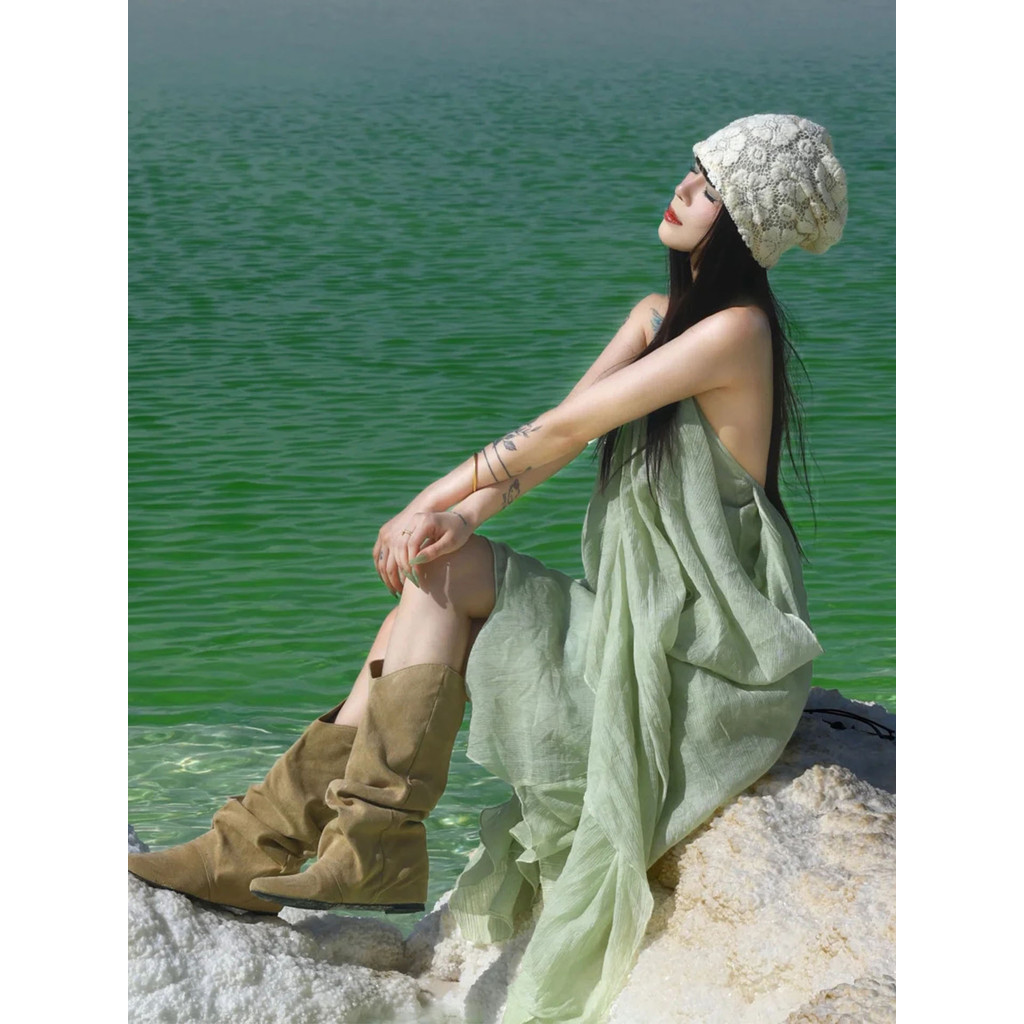 Chuanxibei Xinjiang viagem pradaria usar vestido Halterneck novo estilo Sirimu lago produzido saia suspensa A91G