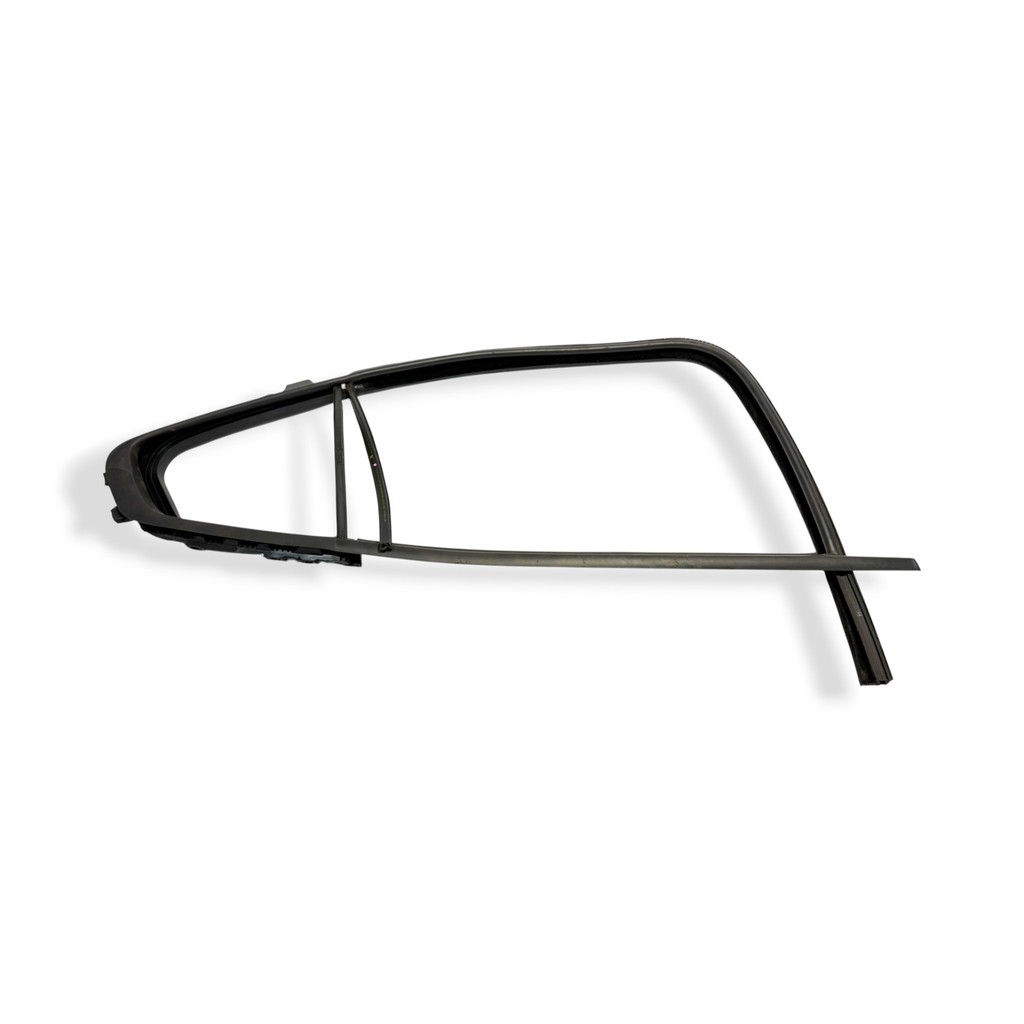 Borracha canaleta vidro porta TRAS. DIR. FASTBACK 521786070