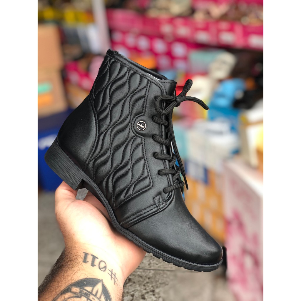 Bota Coturno Feminina Dakota Salto Baixo Cano Curto G9551
