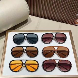 Novos e elegantes óculos de sol femininos com ponte dupla  100 em Oferta na Shopee