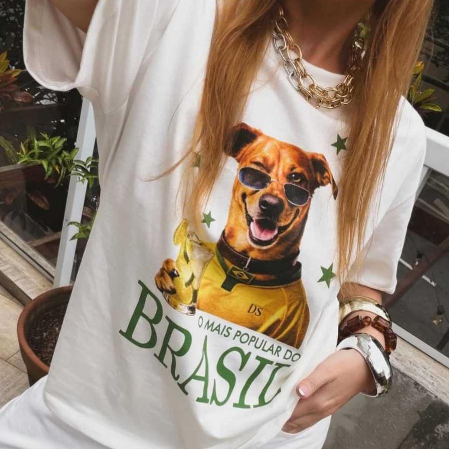 Blusa T-shirt Feminina Premium Camiseta Estampa Cachorro Caramelo O mais popular do Brasil