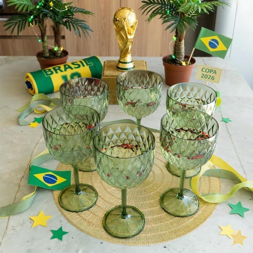 Kit Copa do Mundo 6 Taças de Gim Verde Brasil Festa Temática Futebol Time Plástico Plasútil
