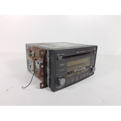Aparelho Rádio Som Cd Player Mitsubishi Airtrek 2006 A 2011