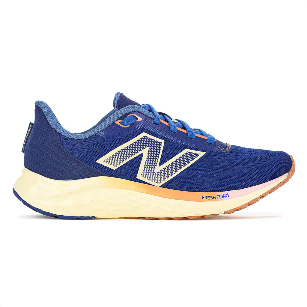 Tênis New Balance Fresh Foam Arishiv4 Azul Escuro e Laranja - Feminino