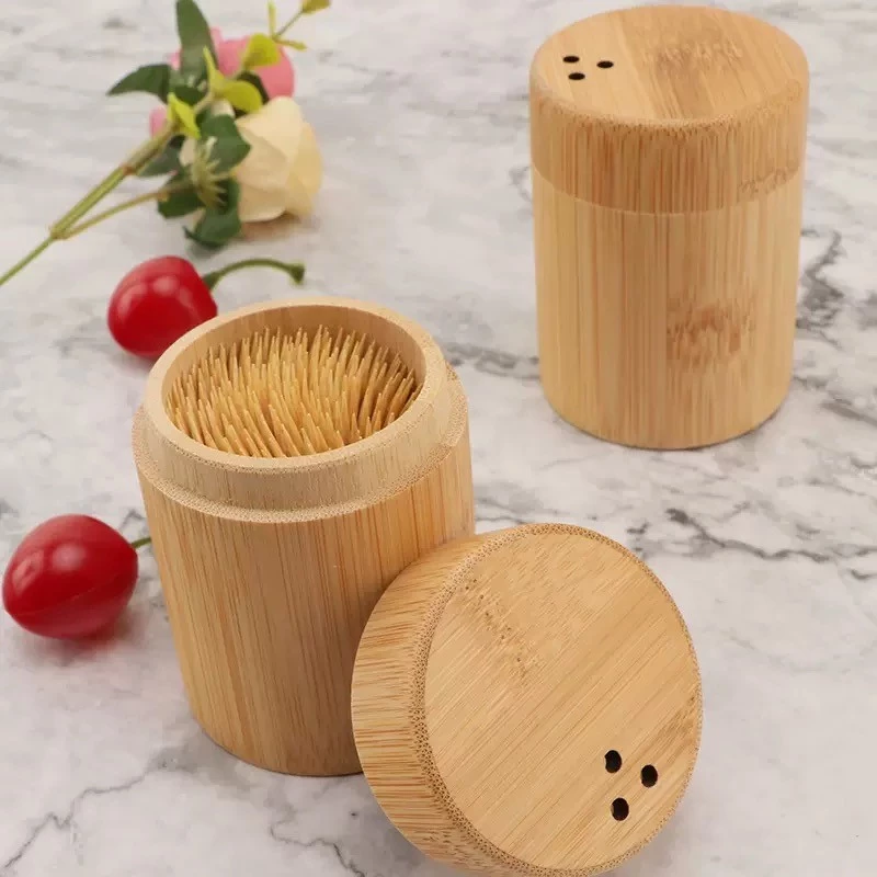 "Porta Palitos de Bambu: Elegância Ecológica 🌿"