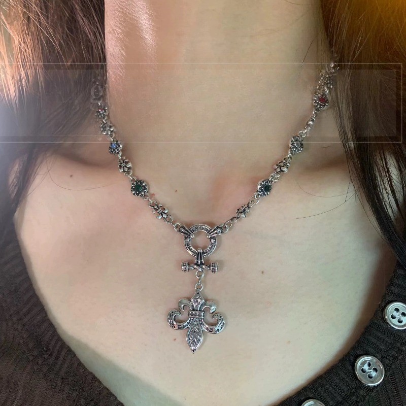 Colar De Âncora Estilo Punk Feminino No Outono E Inverno Corrente De Suéter Longo Com Alto Senso De Clavícula De Luxo