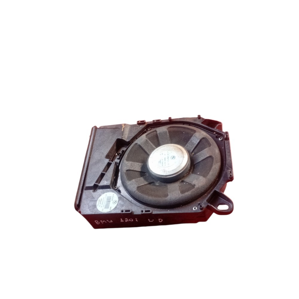 Alto falante lado direito BMW 120i 2007