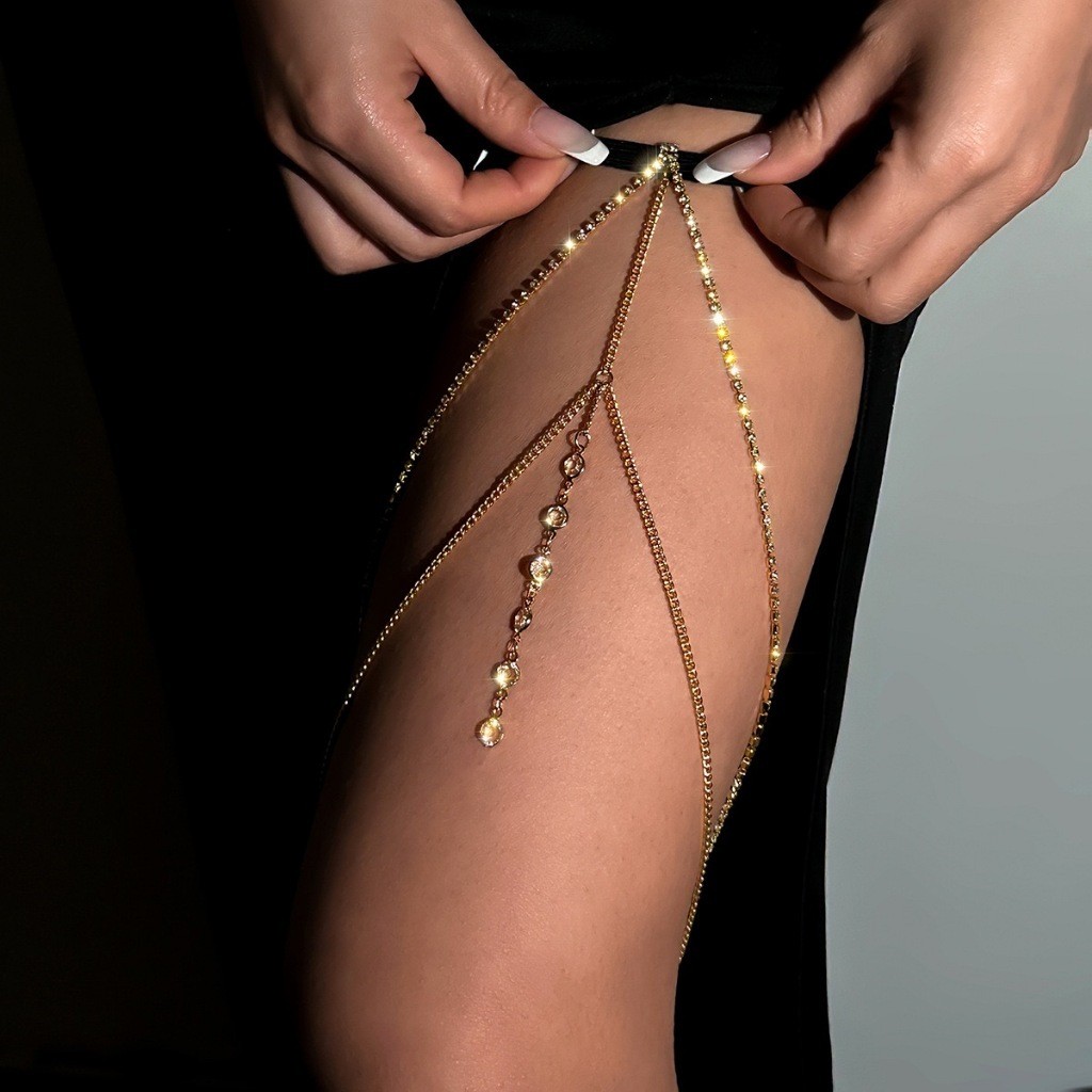 Corrente de Coxa Feminina Luxo Strass | Acessório Sexy Festa | Dourada ou Prateada Ajustável