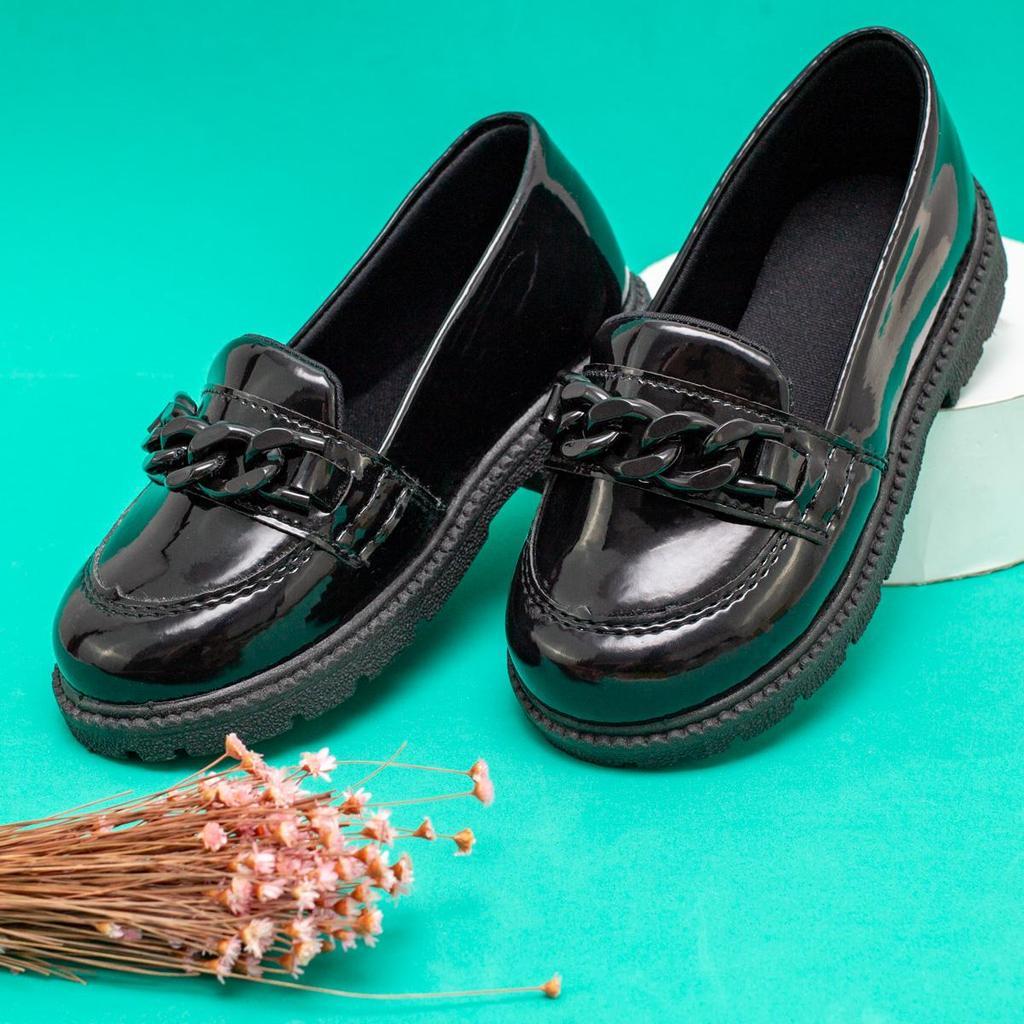 Sapatilha Mocassim Infantil Menina Tratorado Loafer Luxo Blogueirinha Moda Com Corrente