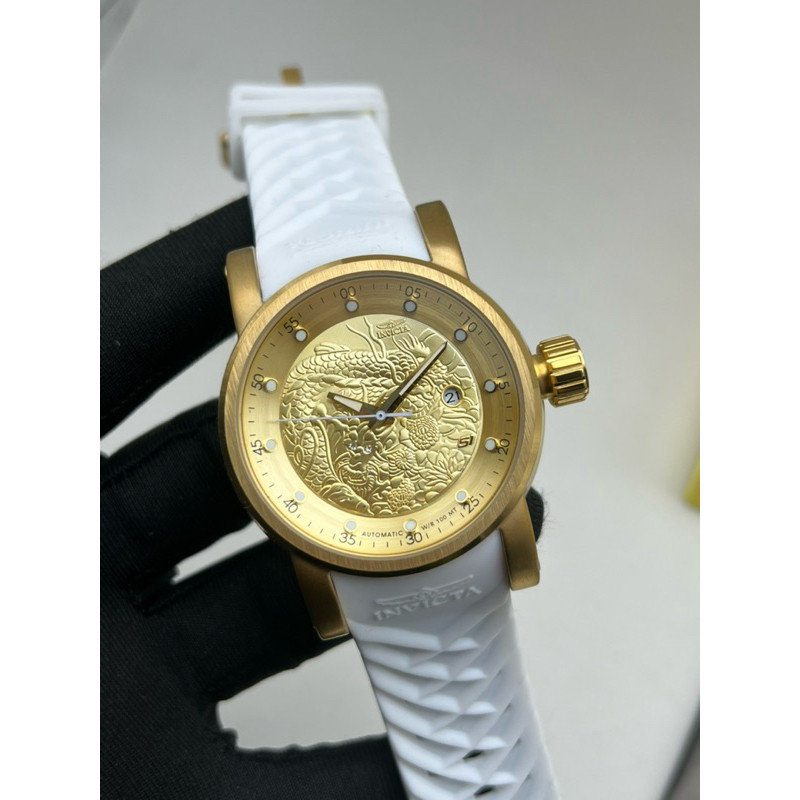 Relogio Invicta Yakuza Ouro 18K - funcional, com caixa