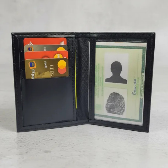 Carteira Slim Couro Porta Cartões RG CNH em Oferta na Shopee
