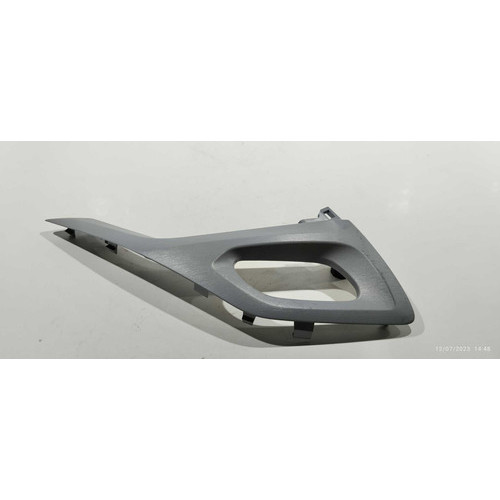 Moldura Da Maçaneta Dianteira Direita Peugeot 2008 208 2015 Dianteira