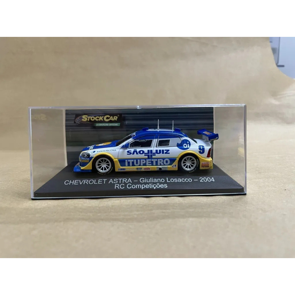 Miniatura Chevrolet Astra - Giuliano Losacco - 2004 1:43 Ixo Branco