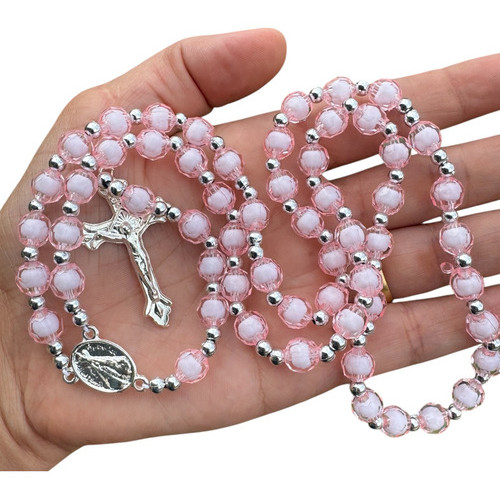Terço Artesanal feito na Linha e Acrílico Rosa_Metais Prata