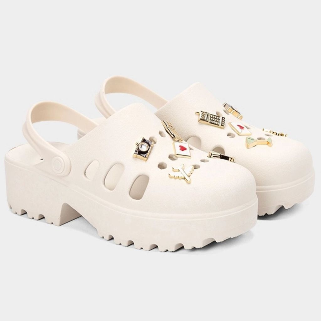 Babuche Moleca Salto Tratorado Pin Feminina - Off White em Oferta na Shopee