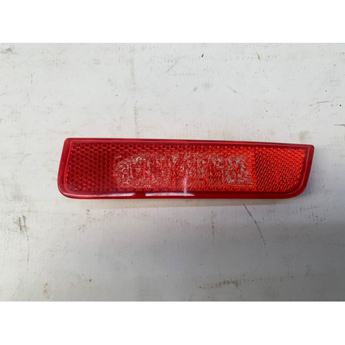 Refletor Olho Gato Direito Para Choque Traseiro Duster 2015 Vermelho