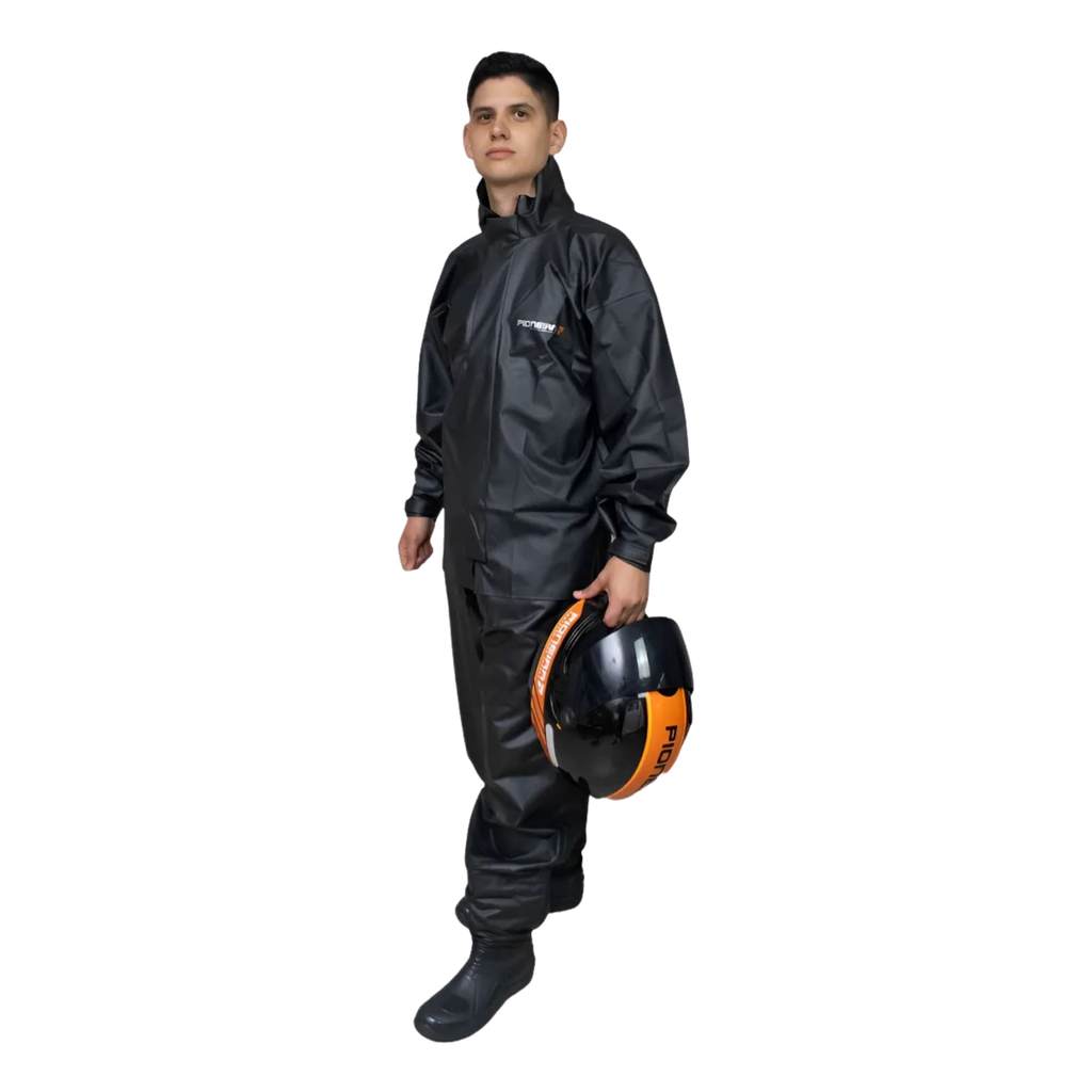 Capa de Chuva em PVC Unissex Combate Gola Pioneira