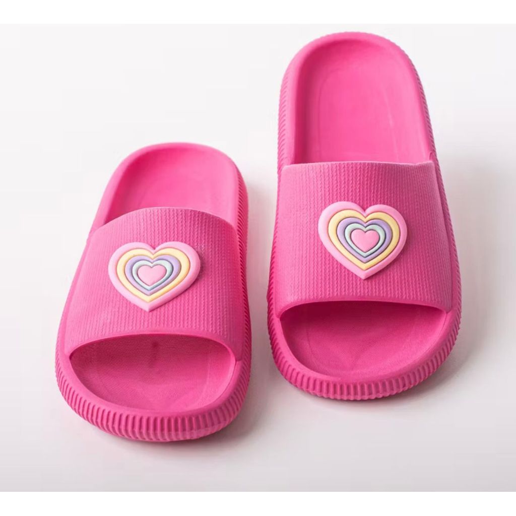 Chinelo Slide Infantil Coração Menina Leve Confortável Ideal Praia Passeios Escola