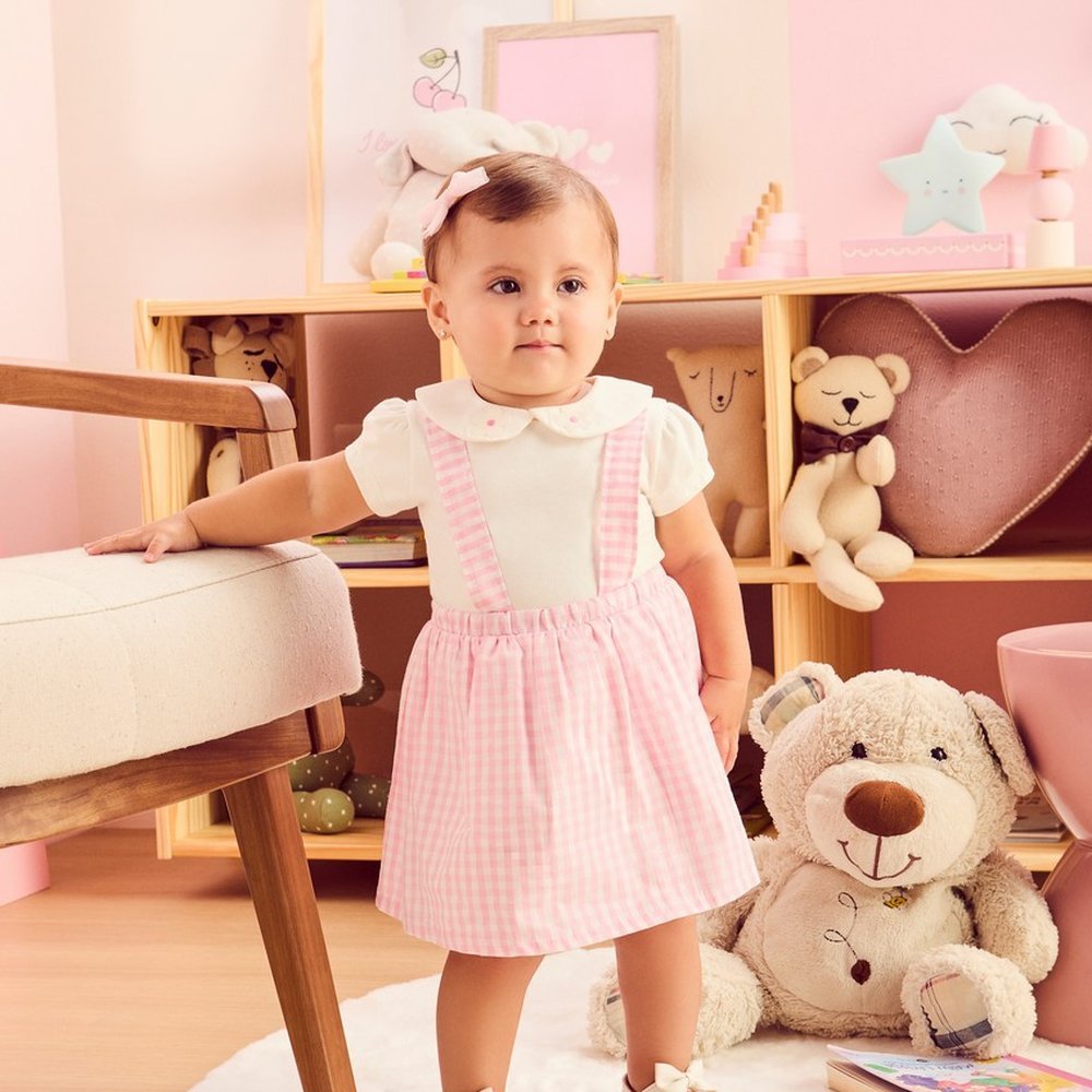 Vestido Momi para Bebê Menina com Body com fechamento entre pernas e sobreposição em Tecido Xadrez Vichy