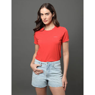 Camiseta Feminina Micrologo Peito Calvin Klein Jeans - Vermelho em Oferta na Shopee