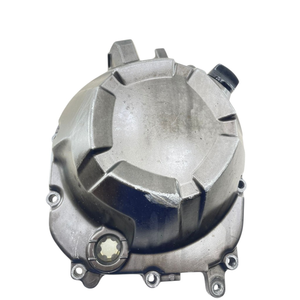 Tampa direita motor Z800 2013 - 2018 (C/Avaria)