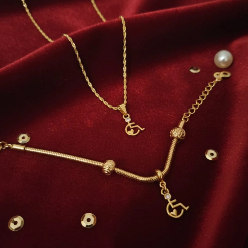 Conjunto de Colar e Pulseiras Cadeira de Rodas – Acessibilidade | Banhado a ouro