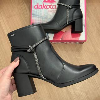 Bota Dakota Feminina Cano Baixo Com Brilho Salto Médio em Oferta na Shopee