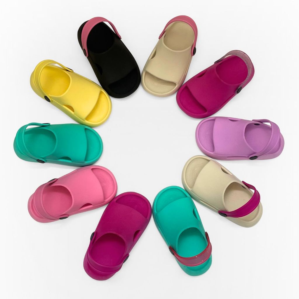 Chinelo Nuvem Menina Infantil com Correia – Antiderrapante, Leve e Confortável