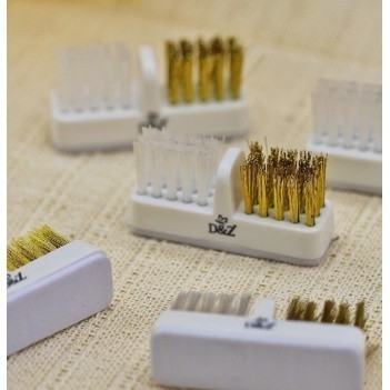 Escovinha De Aço Para Limpeza Brocas Pinceis Brush Unhas D&z