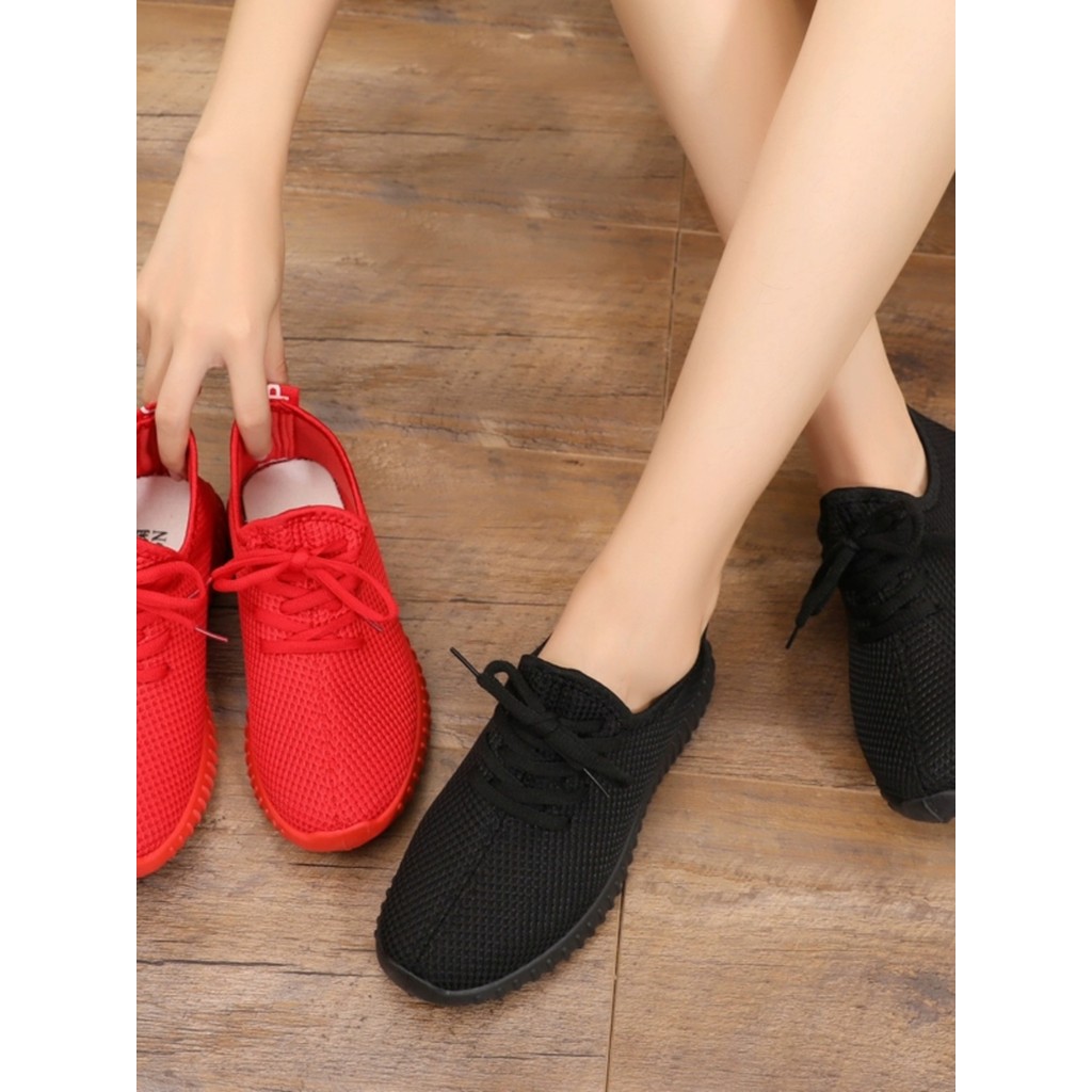 Primavera verão velho pequim sapatos de pano sapatos femininos sapatos vermelhos planos sapatos de rede femininos mãe sa
