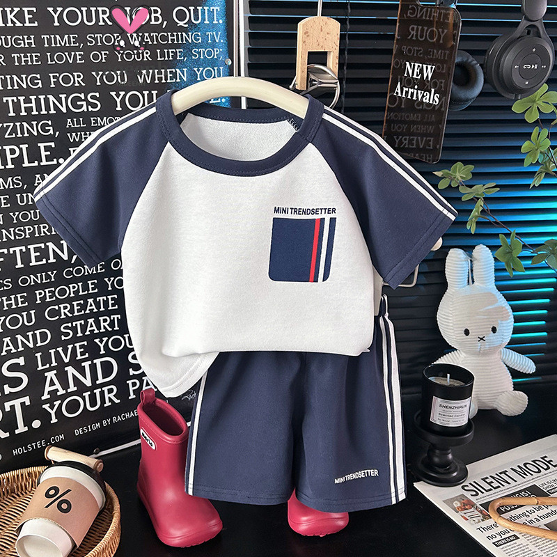 80-130CM crianças pequenas e médias puro algodão manga curta terno verão meninos versão coreana listrado camiseta Shorts