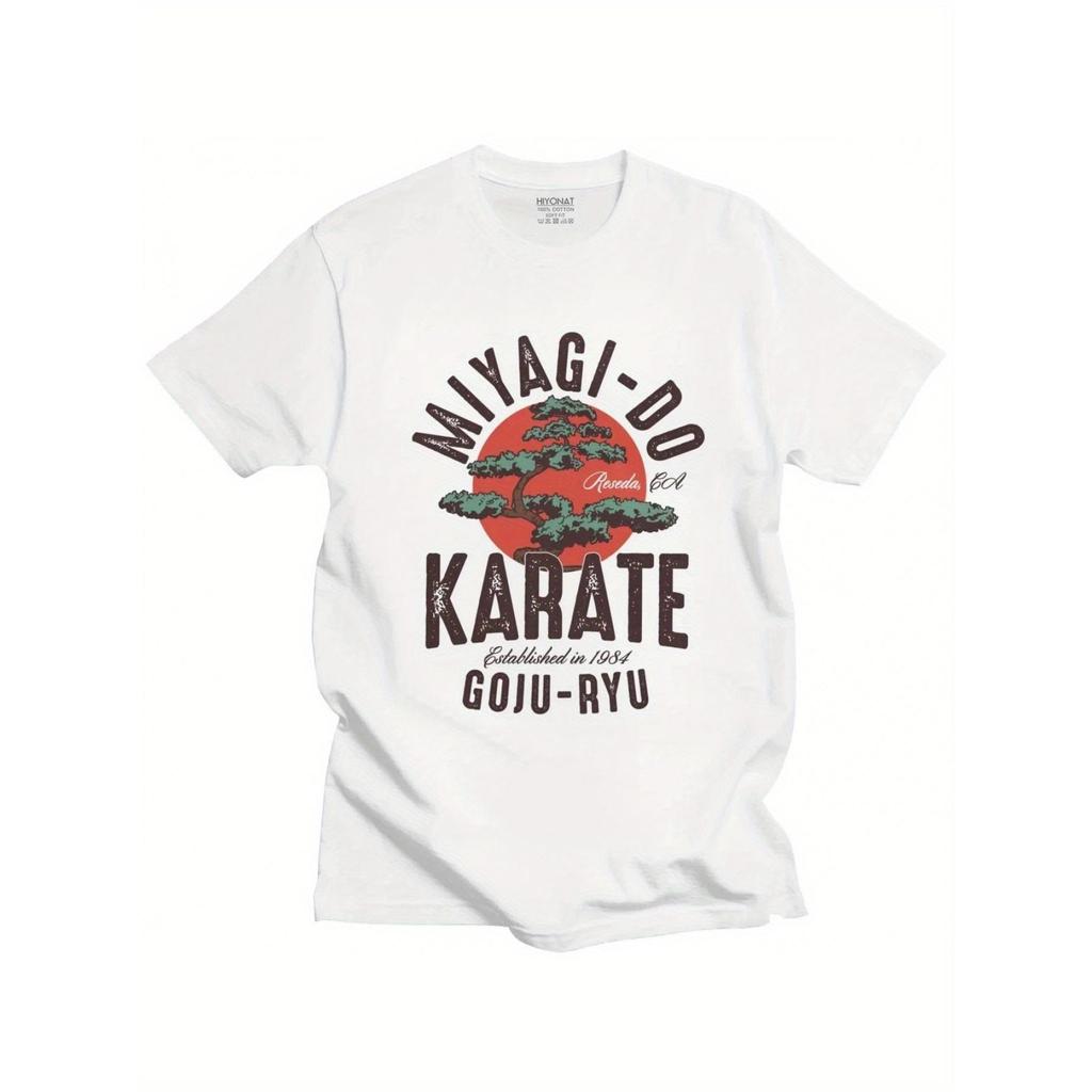 Camiseta Masculina Cobra Kai Karate - Estampa Vermelha de Cobra com Texto Japonês Branco - Design Estilo Miyagi Dojo - 1