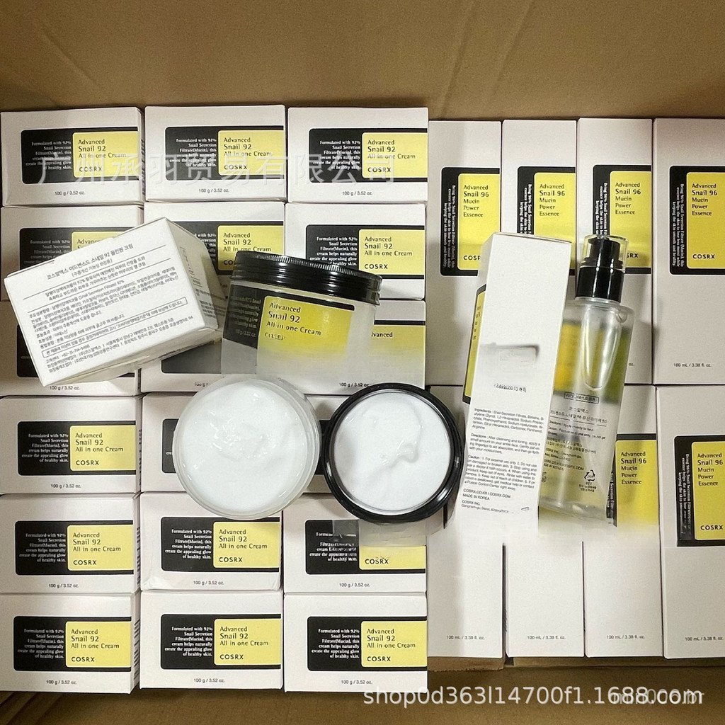 Creme hidratante para o rosto, sérum, colágeno, hidratação e nutrição facial.