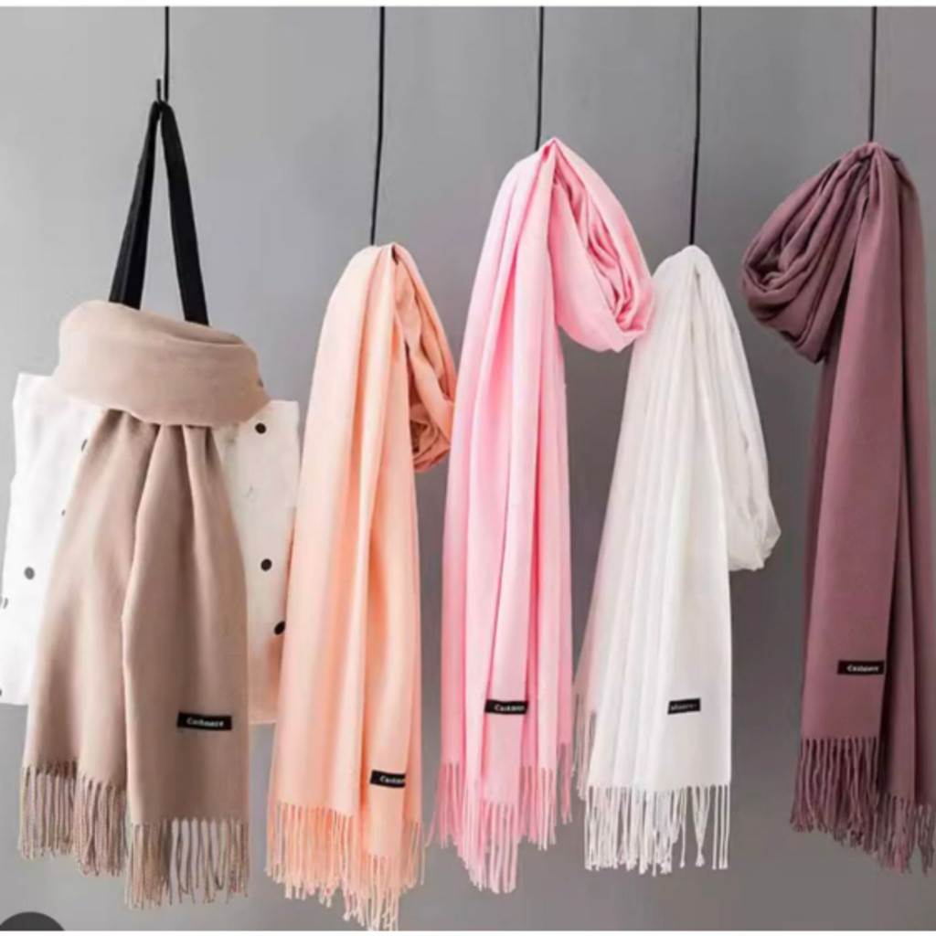 Cachecol Tipo Pashimina Echarpe Lenço Liso Inverno Moda Feminina 220garamas em Oferta na Shopee